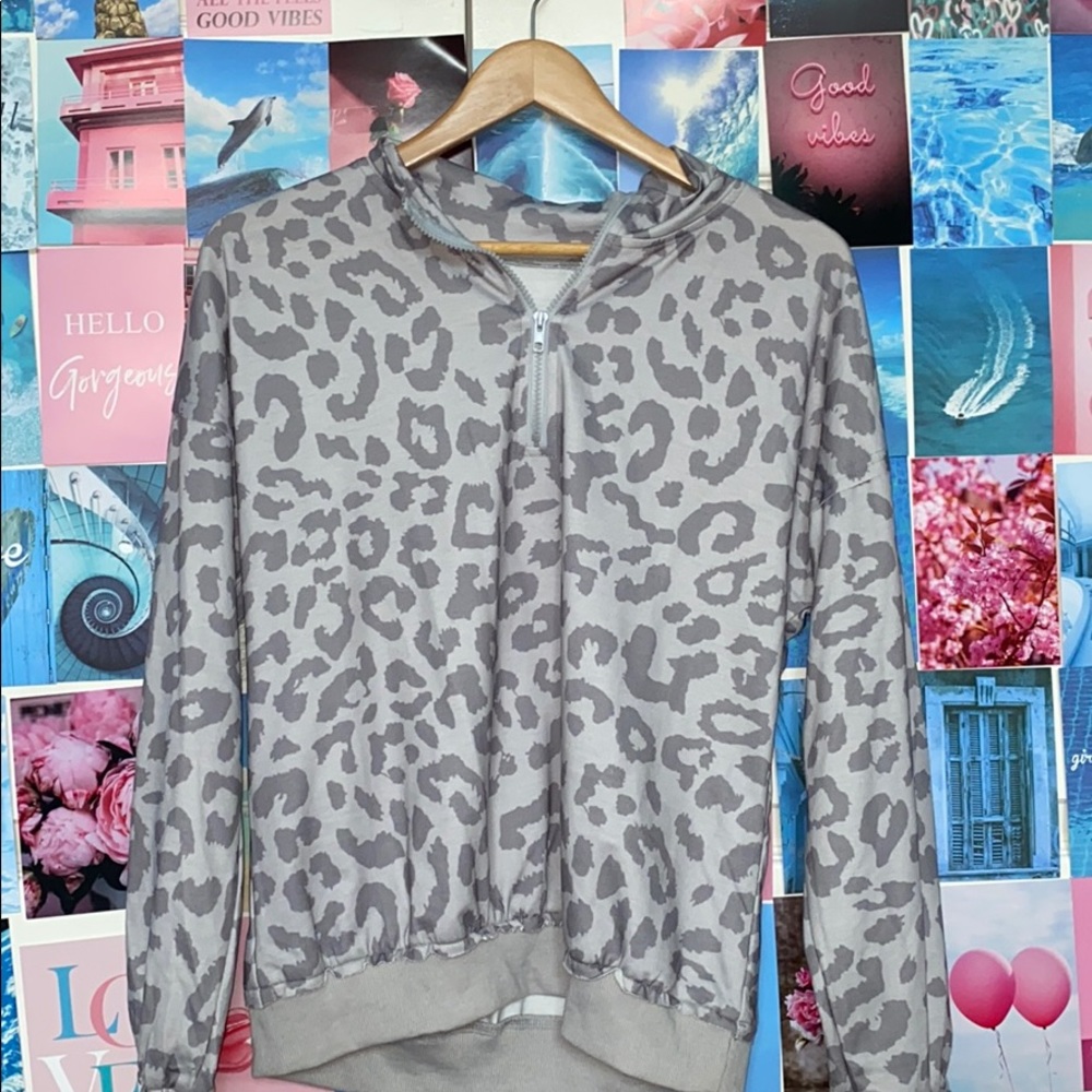 leopard print zip up